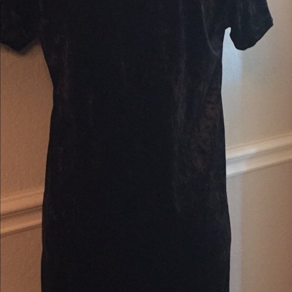 Black velvet tunic - Picture 3 of 4